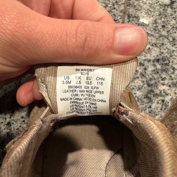 Stride Rite - Picture 5 of 5